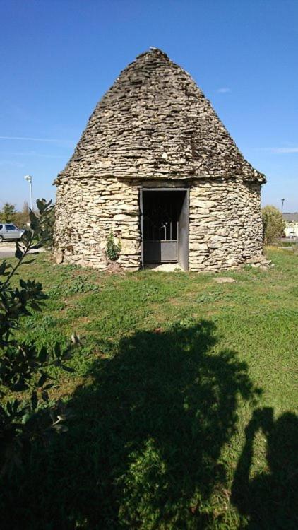 Petite Maison En Pierre Au Coeur Du Perigord Noir Salignac Eyvigues Bagian luar foto