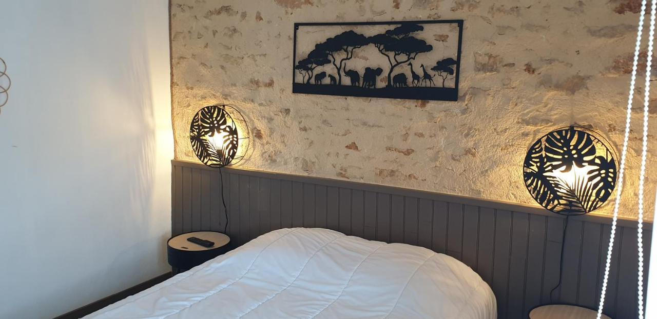 Petite Maison En Pierre Au Coeur Du Perigord Noir Salignac Eyvigues Bagian luar foto