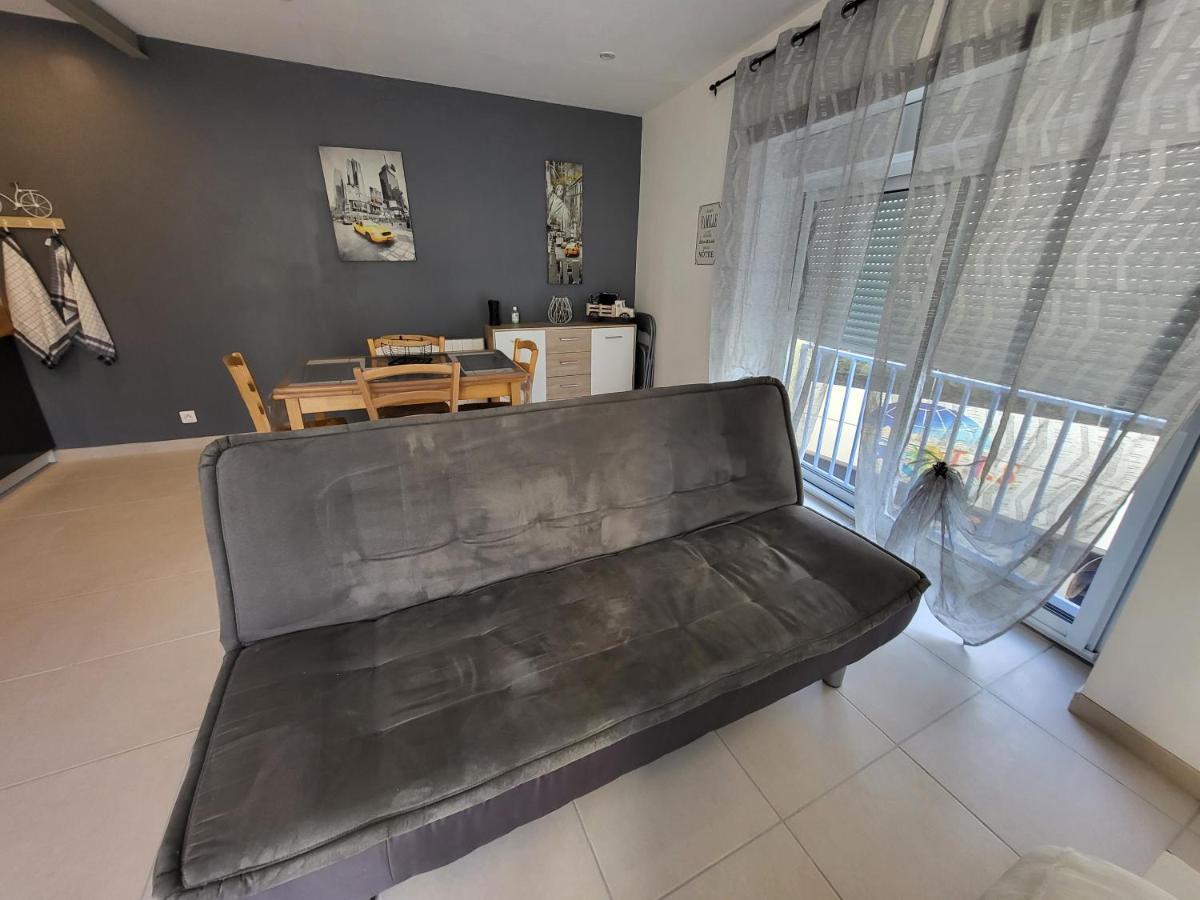 Petite Maison En Pierre Au Coeur Du Perigord Noir Salignac Eyvigues Bagian luar foto