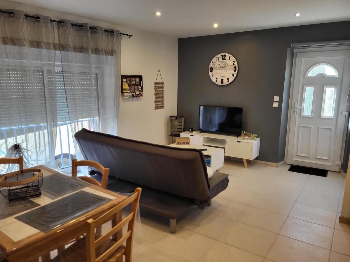 Petite Maison En Pierre Au Coeur Du Perigord Noir Salignac Eyvigues Bagian luar foto